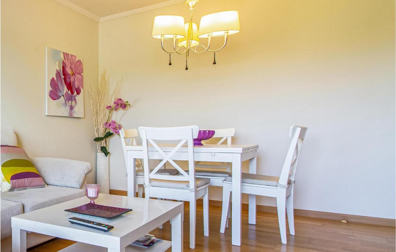 Beautiful Apartment In Santa Pola Exteriér fotografie
