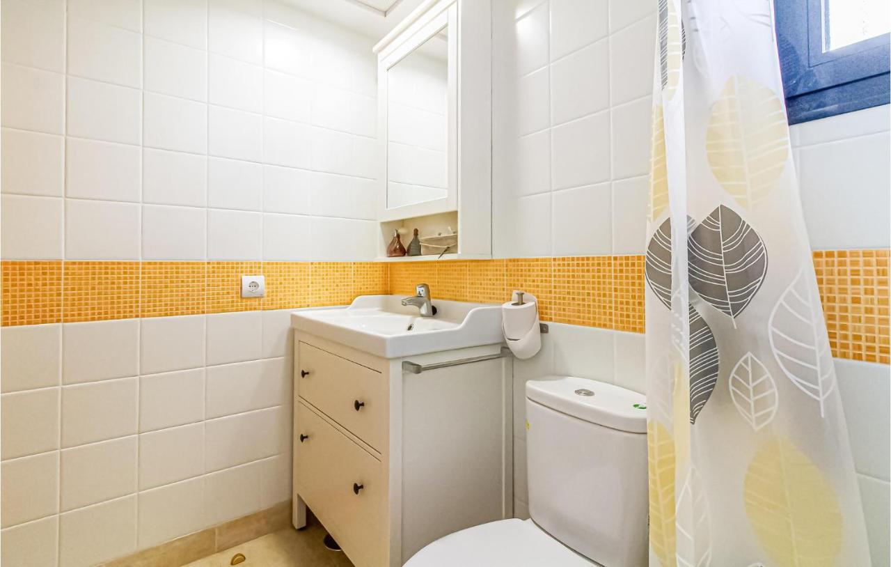 Beautiful Apartment In Santa Pola Exteriér fotografie