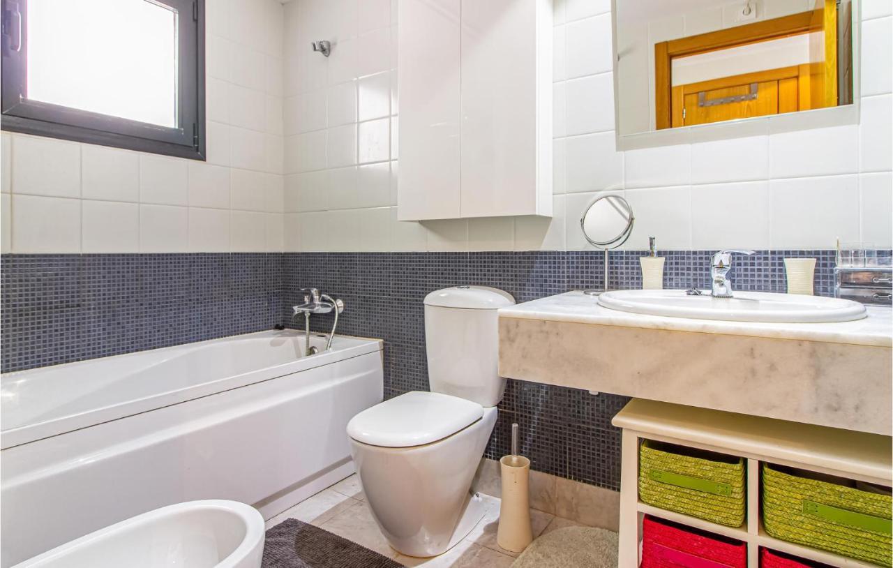 Beautiful Apartment In Santa Pola Exteriér fotografie